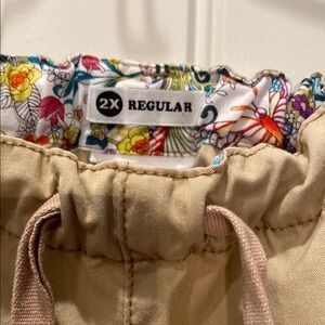 Koi khaki women’s 2 X regular srubpants 55% cotton 45% polyester